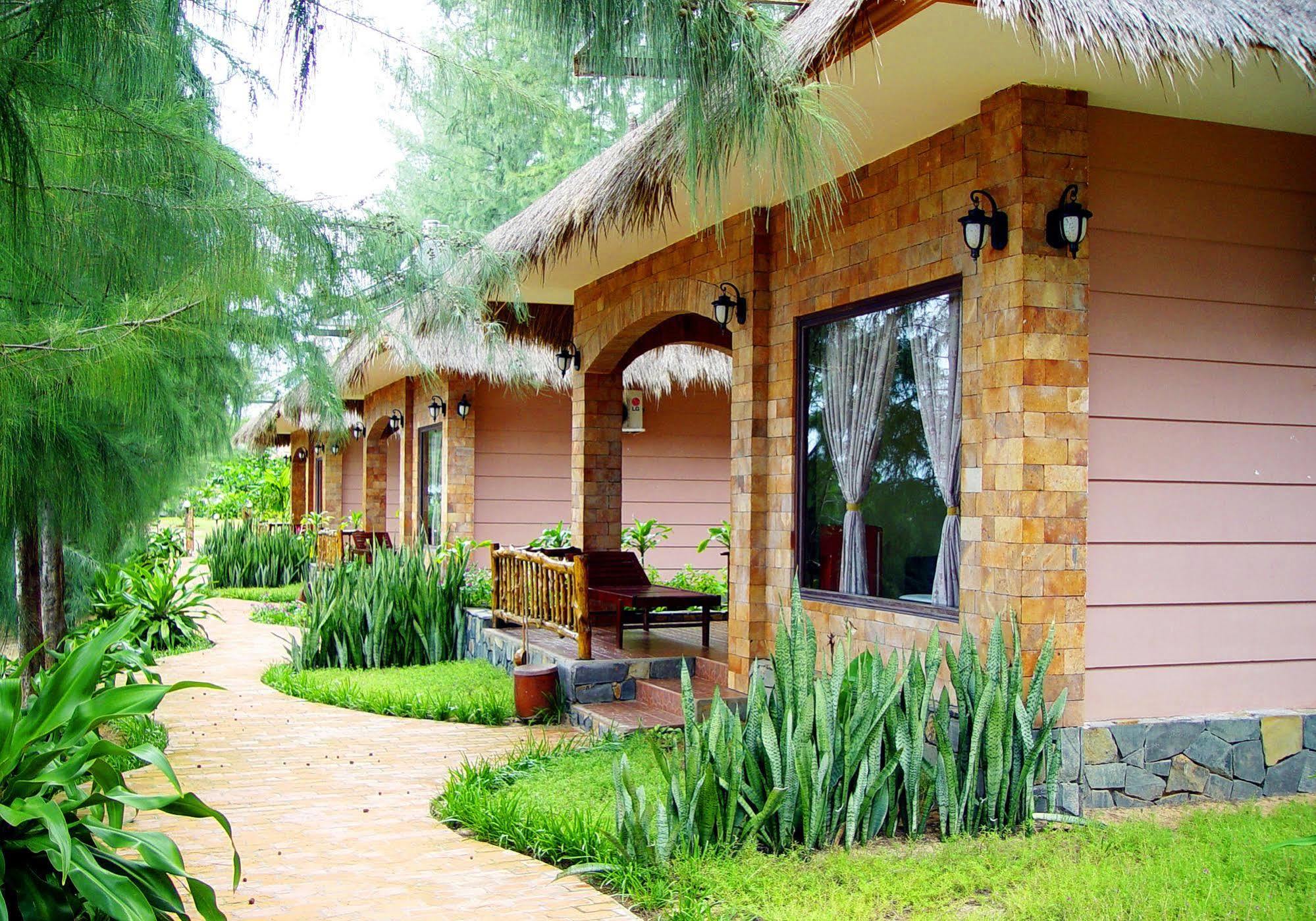 פאן ת'ייט Vinh Suong Seaside Hotel And Resort מראה חיצוני תמונה